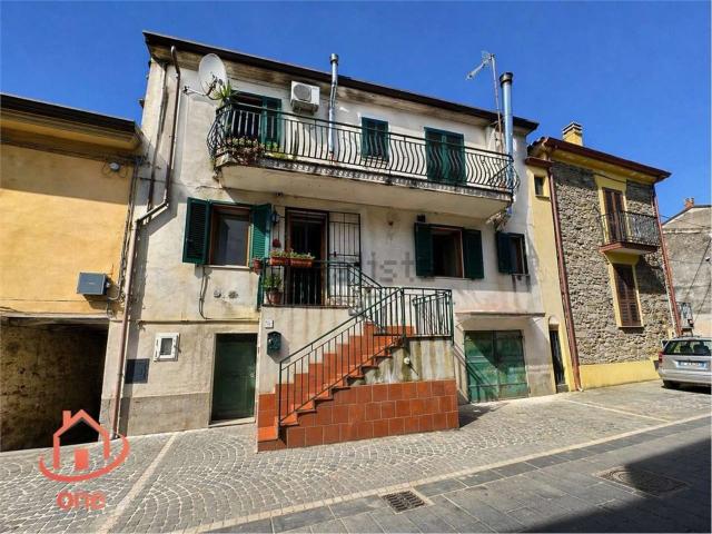 Appartamento in vendita di 74 m² in Corso Umberto I, 17