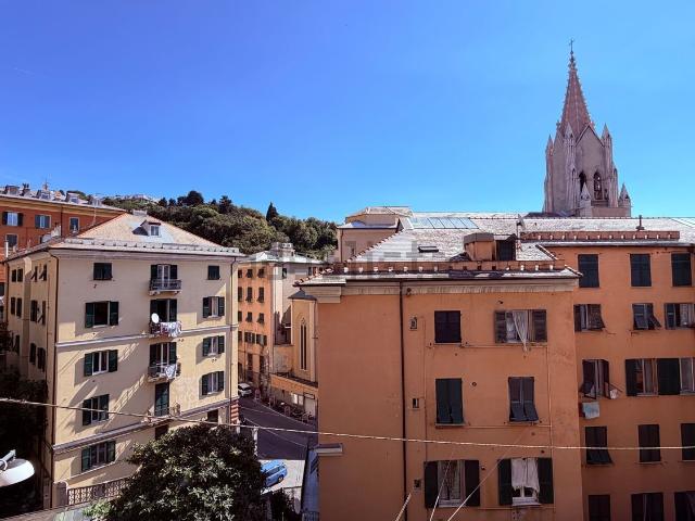 Appartamento in vendita di 74 m² in Salita degli Angeli, 18