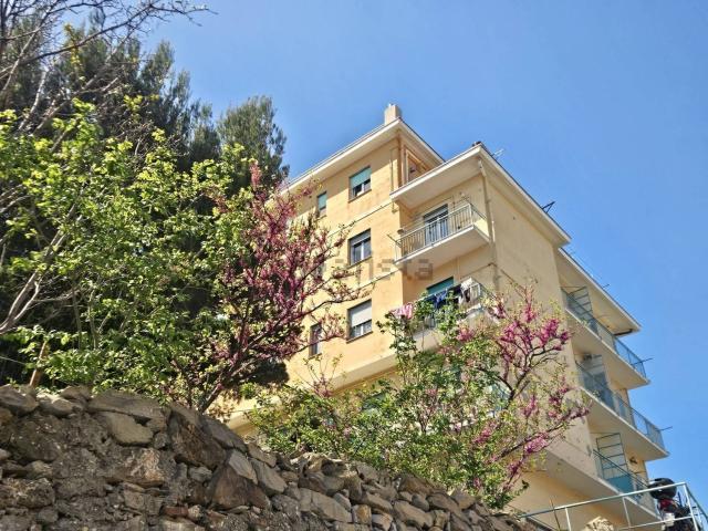 Appartamento in vendita di 74 m² in Salita di Granarolo