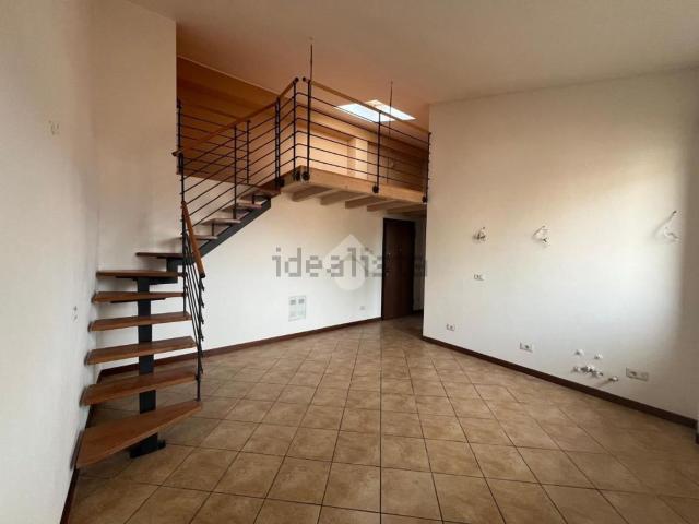 Appartamento in vendita di 74 m² in Via Tonale, 71