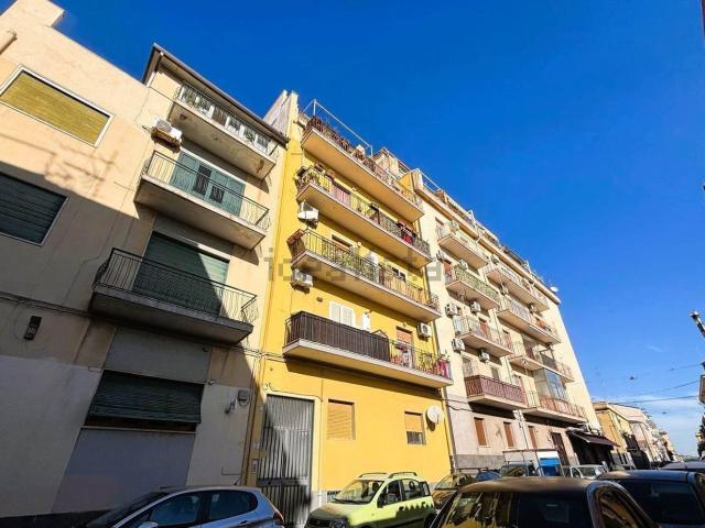 Appartamento in vendita di 74 m² in Via Vezzosi, 27