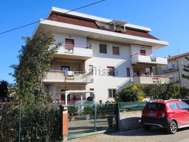 Appartamento in vendita di 74 m² in Via Vomano, 1