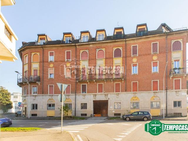 Appartamento in vendita di 74 m² in Via Andrea Costa, 33