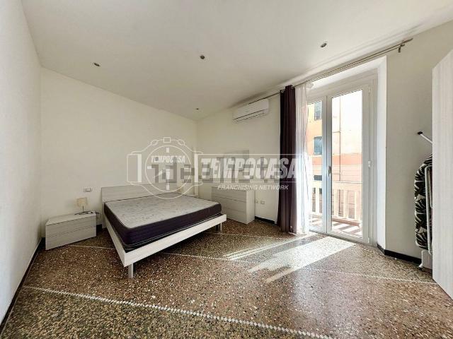 Appartamento in vendita di 74 m² in Via Andrea del Sarto, 15
