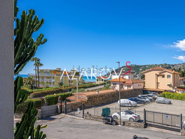 Appartamento in vendita di 74 m² in Via Barabino, 21