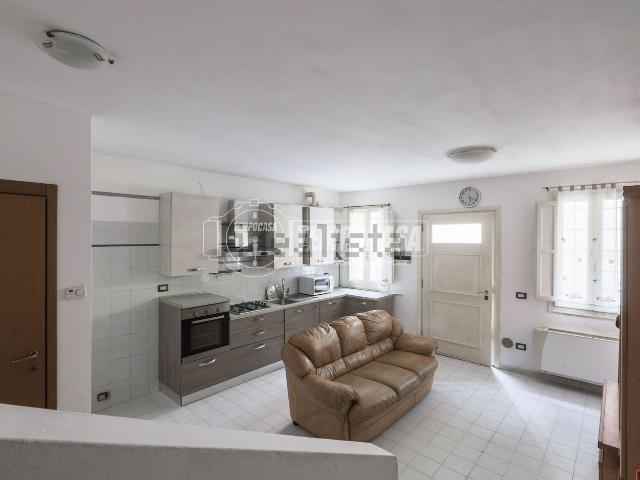 Appartamento in vendita di 74 m² in Via Chiavica