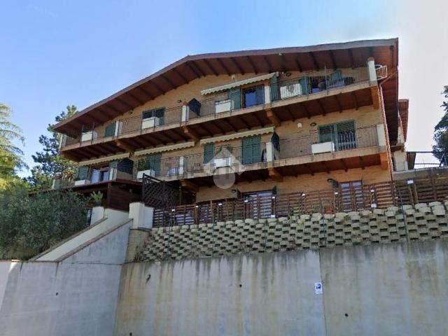 Appartamento in vendita di 74 m² in Via del Ciliegio