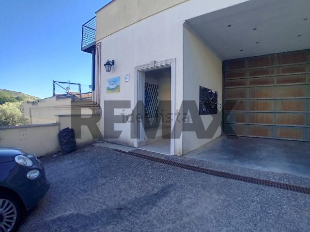 Appartamento in vendita di 74 m² in Via del Pascolaro, 43