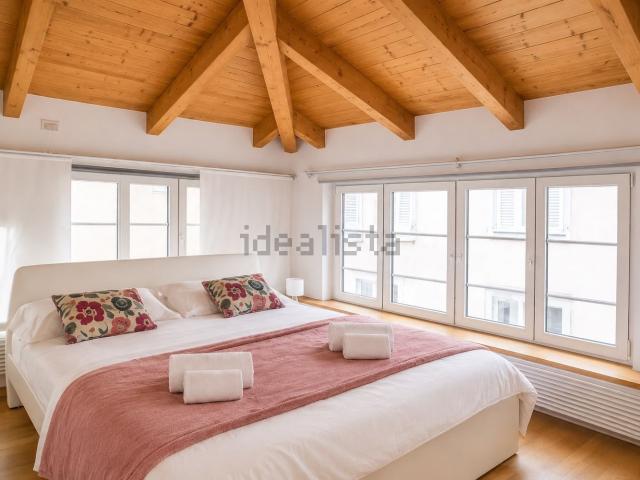 Appartamento in vendita di 74 m² in Via dell&apos Università, 9