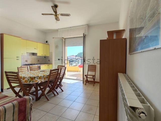 Appartamento in vendita di 74 m² in Via Edmondo de Amicis, 10