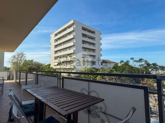 Appartamento in vendita di 74 m² in Via Emilia, 11