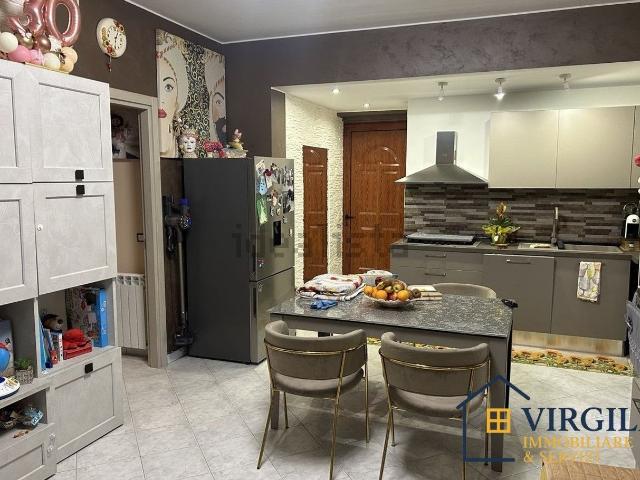 Appartamento in vendita di 74 m² in Via Firenze, 8
