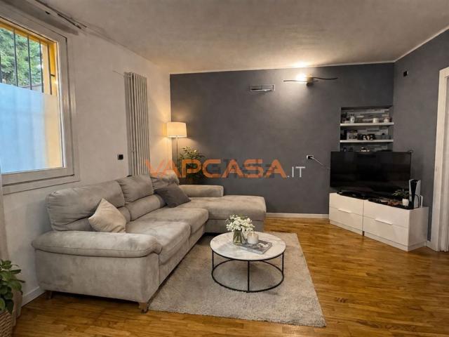 Appartamento in vendita di 74 m² in Via IV Novembre