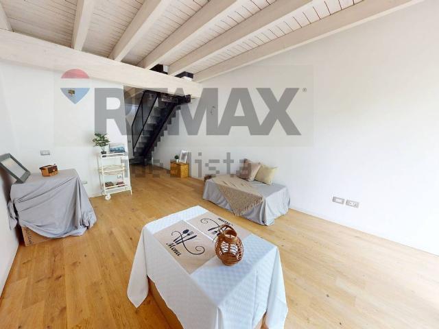 Appartamento in vendita di 74 m² in Via Luigi Nono, 1