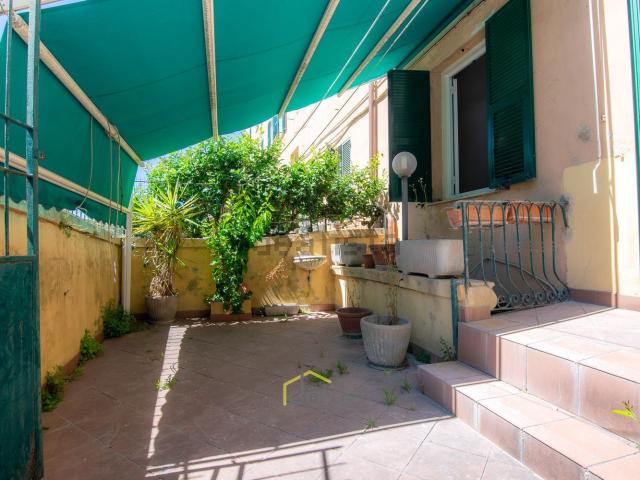 Appartamento in vendita di 74 m² in Via Nicolò Costa, 56