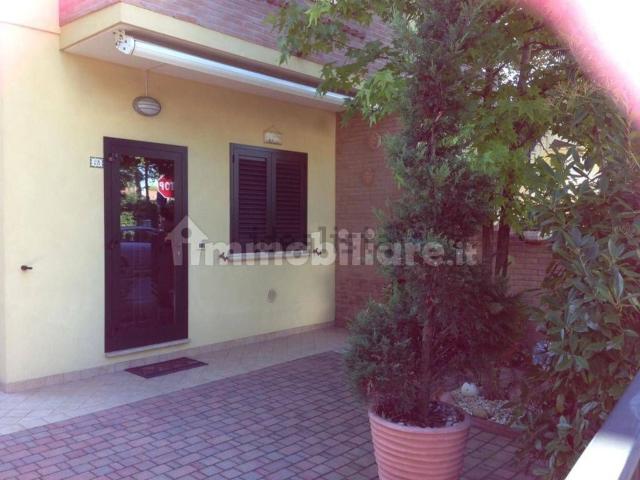 Appartamento in vendita di 74 m² in Via Pinarella, 2