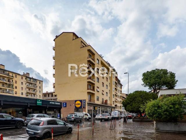 Appartamento in vendita di 74 m² in Via Pietro Toselli, 103
