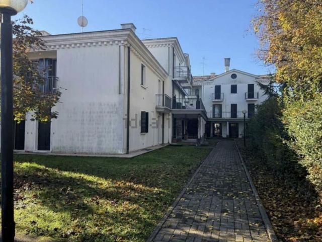 Appartamento in vendita di 74 m² in Via Roma, 26
