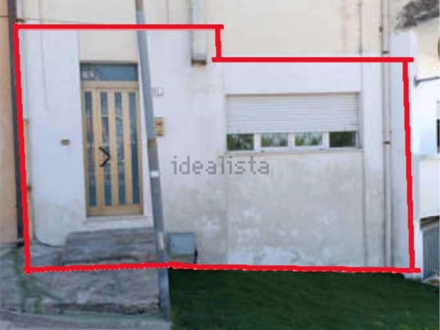 Appartamento in vendita di 74 m² in Via S. Ugo, 11