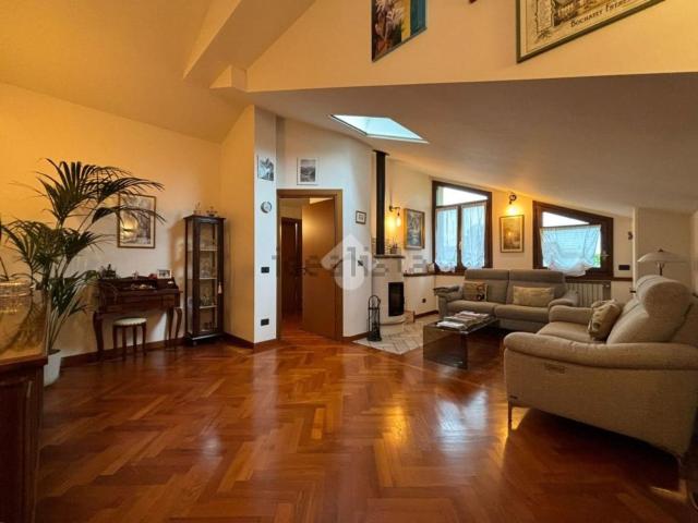 Appartamento in vendita di 74 m² in Viale Piave, 8