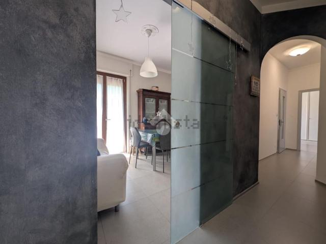 Appartamento in vendita di 75 m² in Corso Divisione Acqui, 119