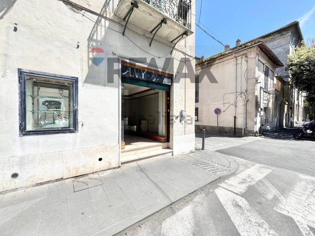 Appartamento in vendita di 75 m² in Corso Vittorio Emanuele, 2