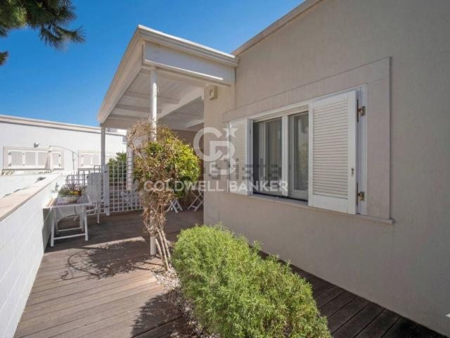 Appartamento in vendita di 75 m² in Lungomare Domenico Modugno, 6