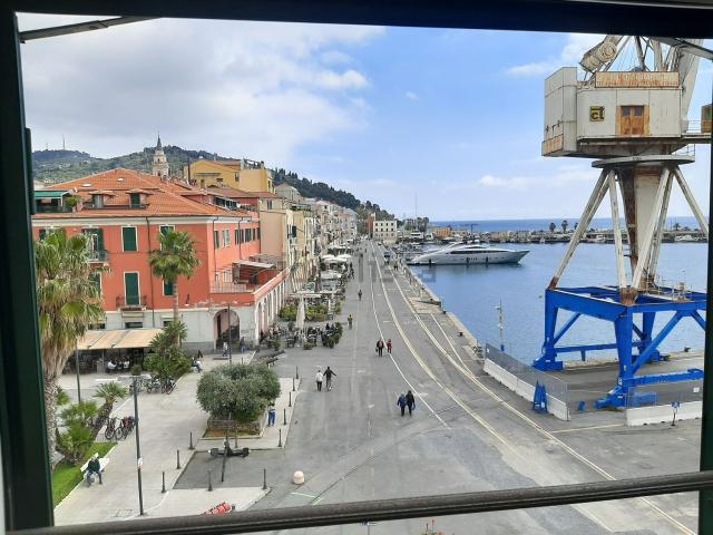Appartamento in vendita di 75 m² in Piazza E.De Amicis