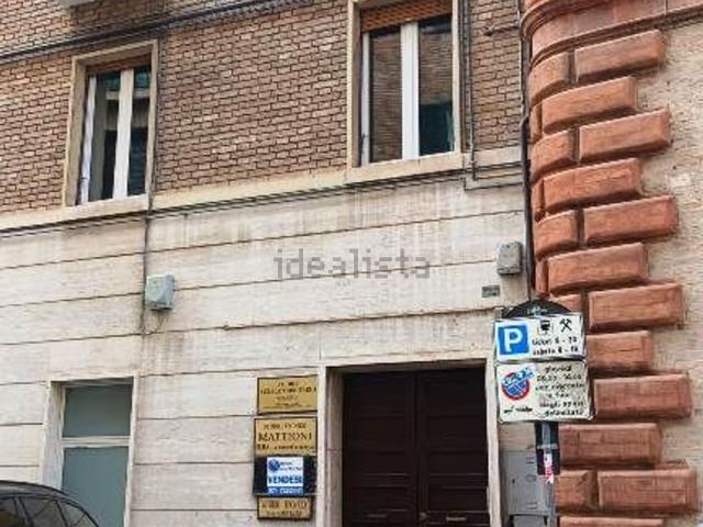 Appartamento in vendita di 75 m² in Piazza Leopardi