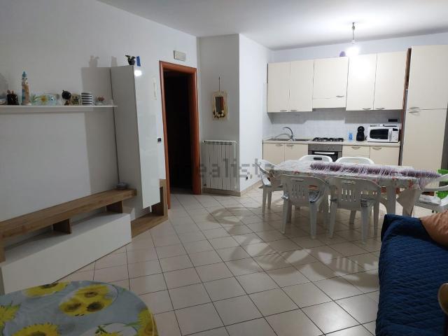 Appartamento in vendita di 75 m² in Strada Statale 16 Adriatica