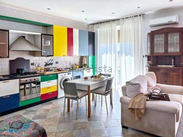 Appartamento in vendita di 75 m² in Via Taggia, 4