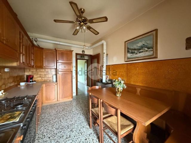 Appartamento in vendita di 75 m² in Via Torino, 45