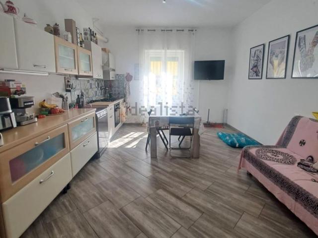 Appartamento in vendita di 75 m² in Via Torri di Castel di Leva