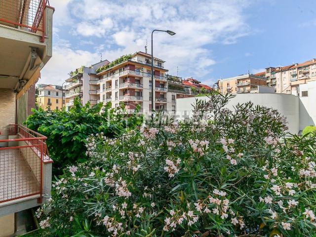 Appartamento in vendita di 75 m² in Via Trezzo d&apos Adda, 6