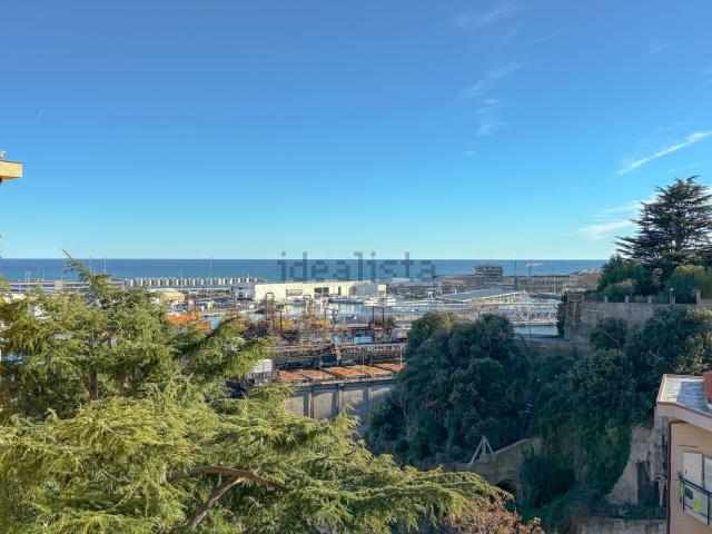 Appartamento in vendita di 75 m² in Via Turati