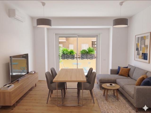Appartamento in vendita di 75 m² in Via Ugo Balzani, 51
