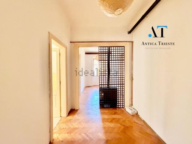 Appartamento in vendita di 75 m² in Via Udine, 27