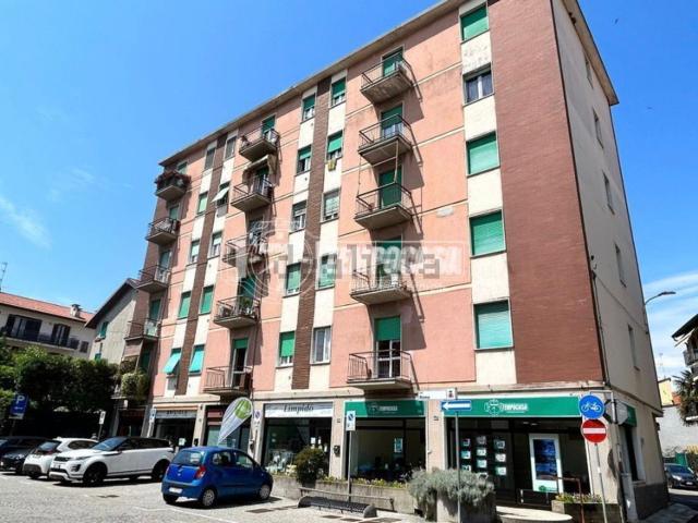 Appartamento in vendita di 75 m² in Via Umberto Maddalena, 5