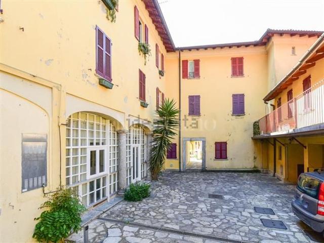 Appartamento in vendita di 75 m² in Via Umberto I