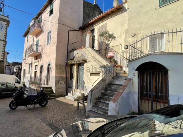 Appartamento in vendita di 75 m² in Via Umberto Primo, 19