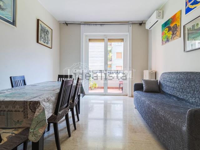 Appartamento in vendita di 75 m² in Via Verbano, 7