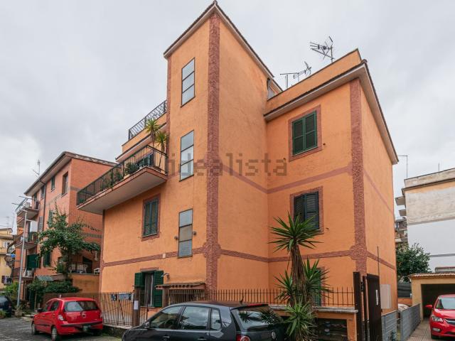 Appartamento in vendita di 75 m² in Via Villa Collemandina, 19