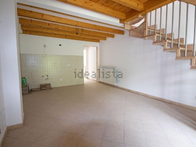 Appartamento in vendita di 75 m² in Via Viterbo, 971