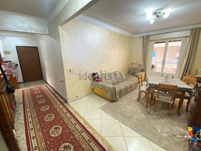 Appartamento in vendita di 75 m² in Via Zeffiro Massa, 144