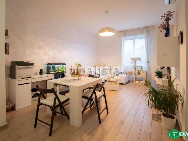 Appartamento in vendita di 75 m² in Via Achille Grandi, 11