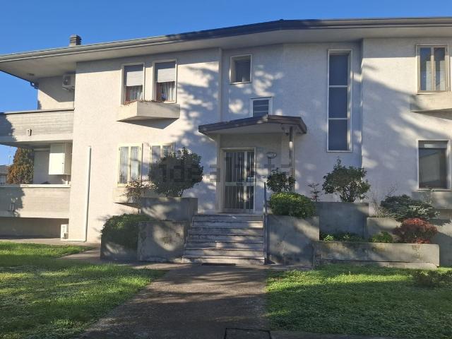 Appartamento in vendita di 75 m² in Via Aldo Moro