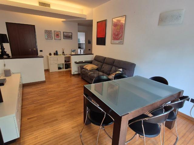 Appartamento in vendita di 75 m² in Via Alfonso Capecelatro, 5