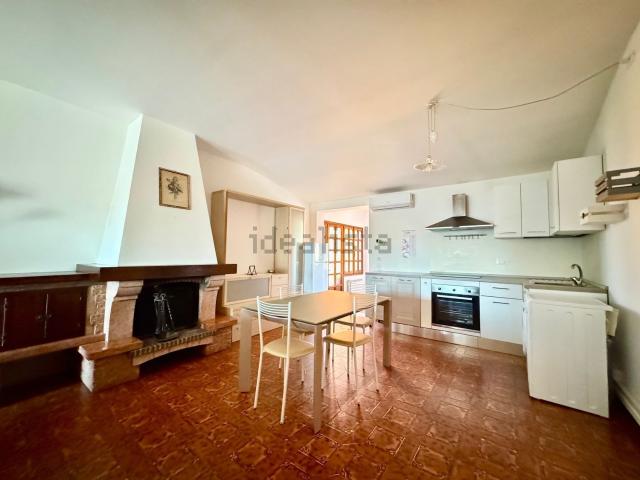 Appartamento in vendita di 75 m² in Via Altinia