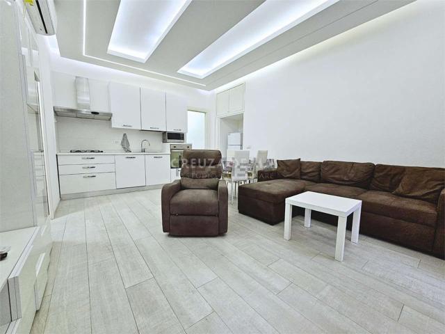 Appartamento in vendita di 75 m² in Via Amatore Sciesa, 3