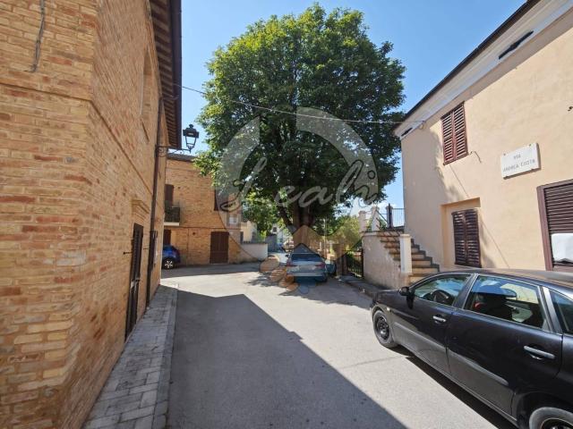 Appartamento in vendita di 75 m² in Via Andrea Costa, 3